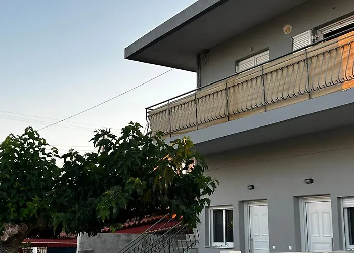 Appartement Glyfas A *